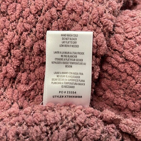 Bobeau bubble knit or popcorn knit turtleneck sweater. Size 2X. - Picture 6 of 6